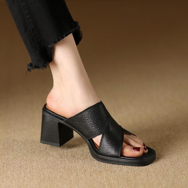 Elegant Handcrafted Leather Women’s Shoes: Luxury Craftsmanship(Etrj220A3892)