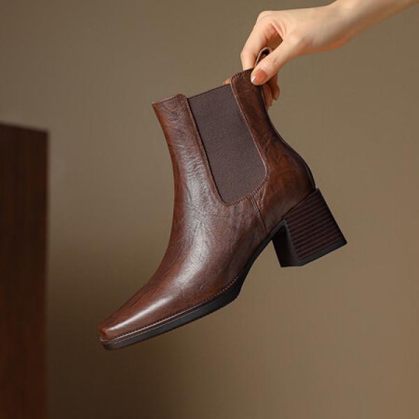 Elegant Handcrafted Genuine Leather Women's Footwear(Etrj220A6011)