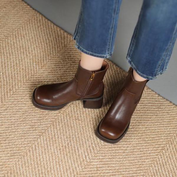 Elegance Redefined: Handcrafted Leather Women's Footwear(Etrj220A3619-1)