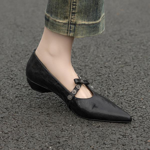 Handcrafted Leather Women’s Shoes: Luxurious Elegance(Etrj220A5132)