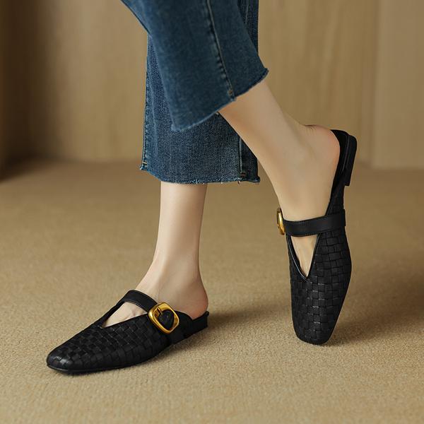 Exquisite Handcrafted Leather Heels: Elevate Elegance with Luxurious Quality(Etx0863TX504)