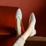 Handcrafted Luxury Leather Shoes for Women - Elegance in Every Stitch(Etx0863TX508)