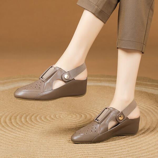 Handcrafted Italian Leather Women's Shoes: A Touch of Elegance and Luxury(Exinyimeik767)