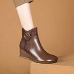 Elegance Meets Craftsmanship: Handcrafted Luxury Leather Heels(Exinyimeik797)