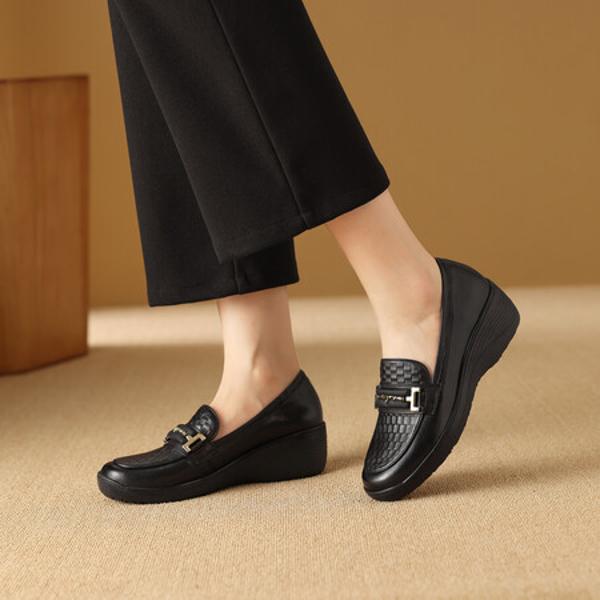 Exquisite Handcrafted Leather Women's Shoes: Luxurious Elegance Redefined(Exinyimeik852)